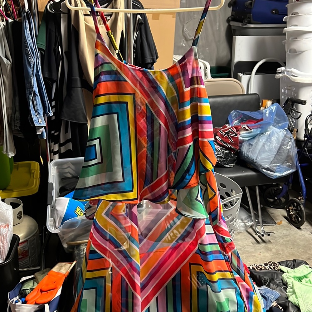 Sleeveless blouse